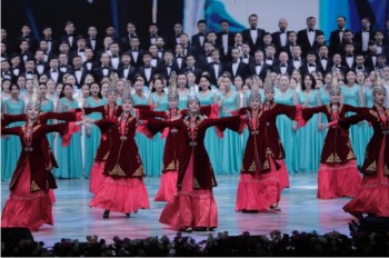 Назарбаев и Токаев приняли участие в старте празднования юбилея Абая