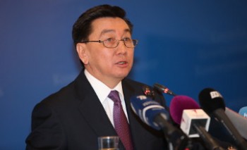 Цена на газ в Казахстане должна фиксироваться в тенге - А.Айдарбаев