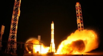 Россия подписала контракт на пять запусков "Протонов" с "Байконура" до 2023 года
