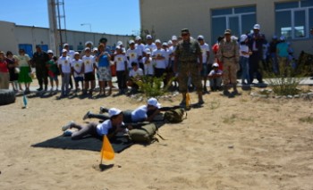 50 детей-сирот из Актау прошли обучение в военно-патриотическом лагере (ФОТО)
