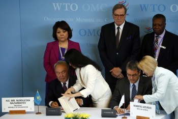 Казахстан официально вступил в ВТО