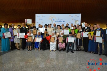 Победителями конкурса «Мерейлi отбасы» стала семья Кулсариевых из Мангыстауской области (ФОТО)