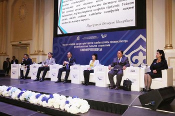 Переход казахского алфавита на латиницу обсудили в Мангистауской области