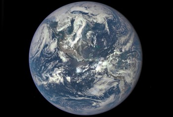 NASA показало самый высококачественный снимок Земли