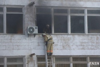 150 учеников английской школы из-за пожара эвакуированы в Актау