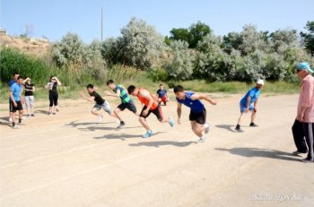 В Актау прошли соревнования по легкой атлетике среди государственных служащих