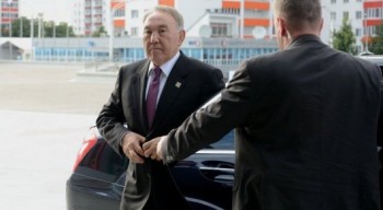 Назарбаев о терроризме: Вырвать на корню